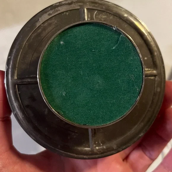 Vintage Metal Silver Snowflake Musicbox Decor - Picture 4 of 17